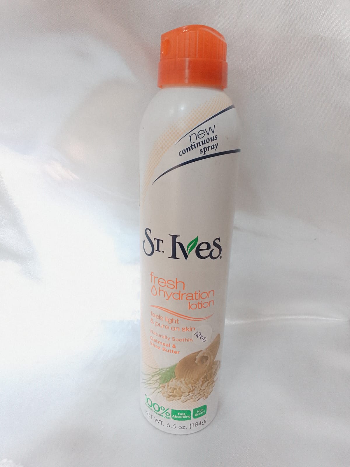 ST.IVES oatmeal & shea butter lotion spray